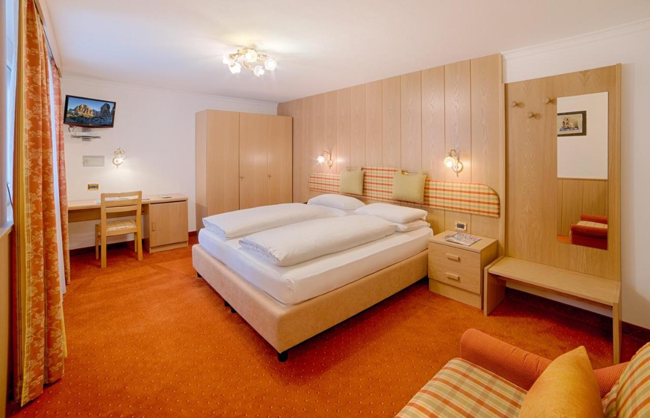 Hotel Malita Arabba Extérieur photo